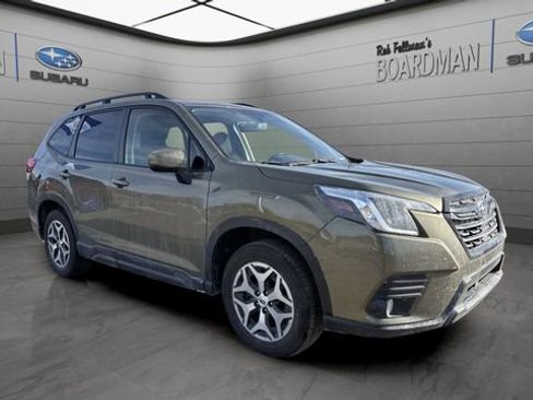 Used 2023 Subaru Forester Premium w/ Popular Package #2 image 2