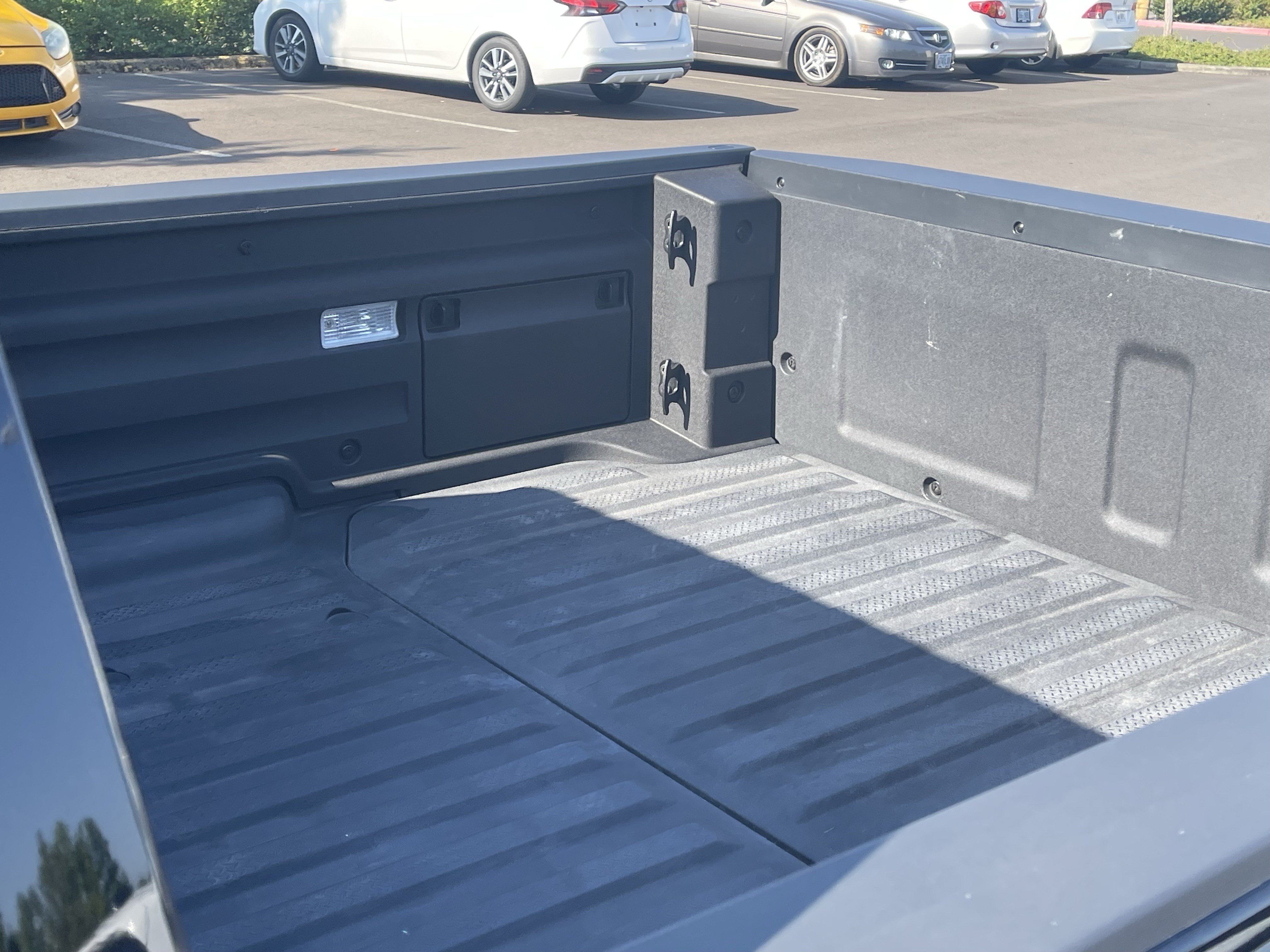 Used 2025 Honda Ridgeline TrailSport image 10