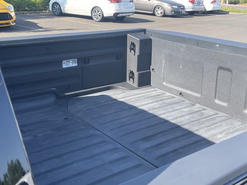 Used 2025 Honda Ridgeline TrailSport image 10