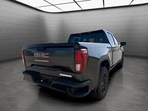 New 2025 GMC Sierra 1500 Elevation image 5
