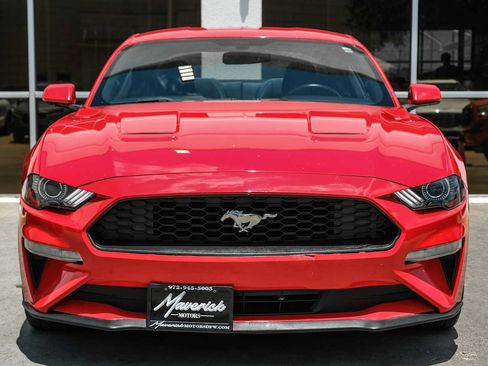 Used 2020 Ford Mustang Coupe RWD image 4