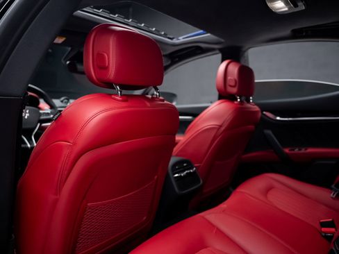 Used 2022 Maserati Ghibli Modena image 72