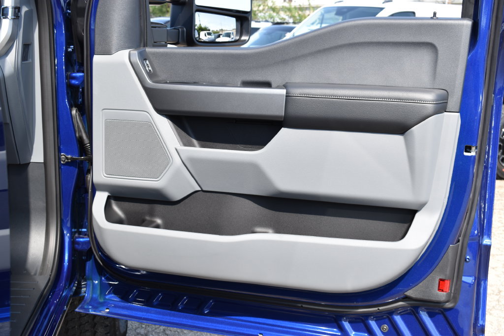 New 2026 Ford F250 XL w/ STX Appearance Package AWD/4WD image 33