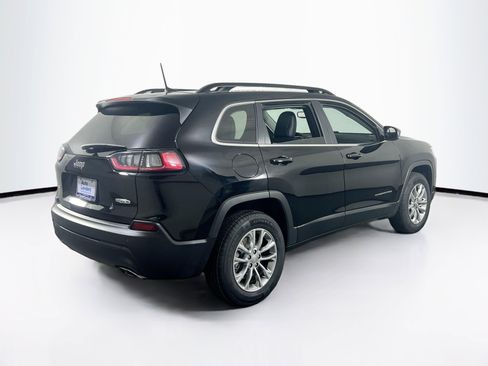 Used 2022 Jeep Cherokee Latitude Lux w/ Sun & Sound Group image 5