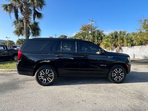 Used 2024 GMC Yukon AT4 w/ AT4 Premium Package AWD/4WD image 8