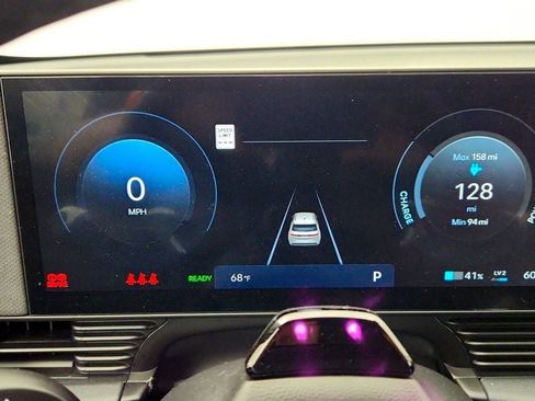 Used 2025 Hyundai Ioniq 5 SEL image 14