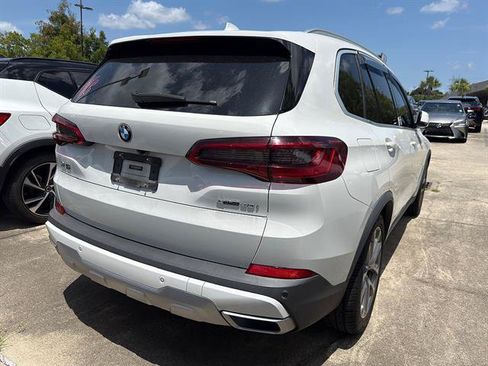 Used 2019 BMW X5 xDrive40i w/ Premium Package 2 AWD/4WD image 3