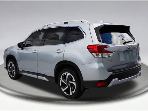 Certified 2023 Subaru Forester Touring AWD/4WD image 10