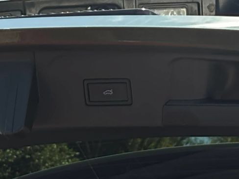 Used 2026 Volkswagen Atlas SE FWD image 22