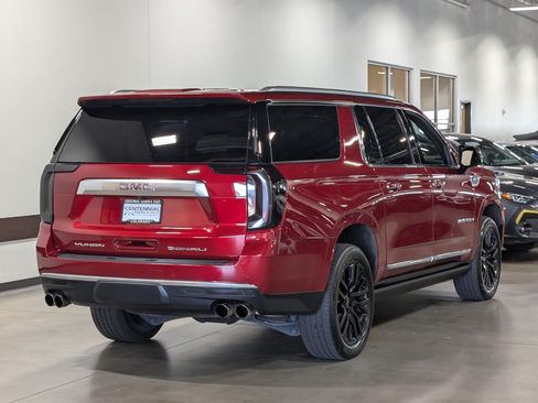 Used 2022 GMC Yukon XL Denali w/ Max Trailering Package AWD/4WD image 3