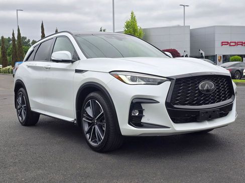 Used 2023 INFINITI QX50 Sport AWD/4WD image 7