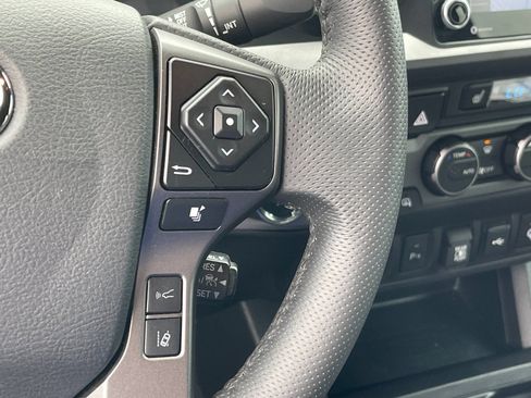 Used 2023 Toyota Tacoma TRD Pro AWD/4WD image 28