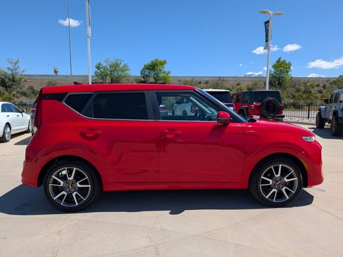 Used 2020 Kia Soul GT-Line w/ GT 2.0L Power Sunroof Package FWD image 6