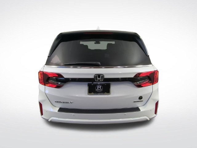 New 2027 Honda Odyssey Touring image 15