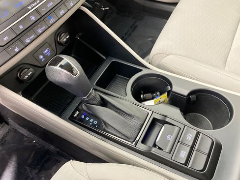 Used 2021 Hyundai Tucson SEL w/ Cargo Package image 22