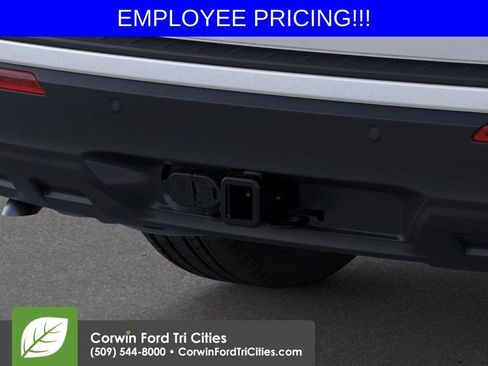New 2026 Ford Explorer Active AWD/4WD image 23