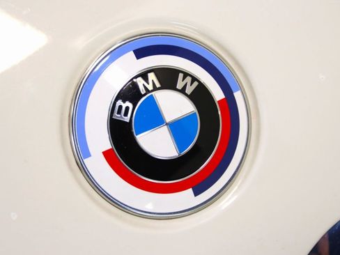 Used 2023 BMW M5 w/ Executive Package image 73