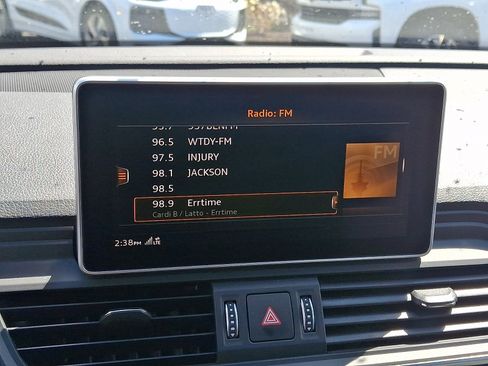 Certified 2019 Audi Q5 2.0T Premium Plus w/ Premium Plus Package AWD/4WD image 18