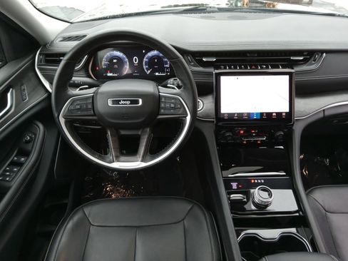 Used 2021 Jeep Grand Cherokee L Limited image 14