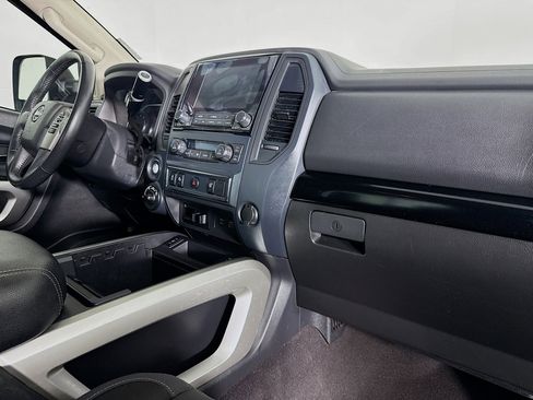 Used 2023 Nissan Titan SV w/ SV Convenience Package image 28