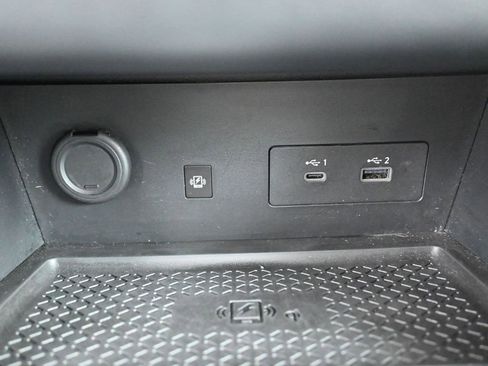 Used 2023 Nissan Pathfinder Platinum image 24