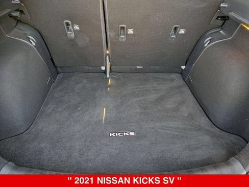 Used 2021 Nissan Kicks SV FWD image 32