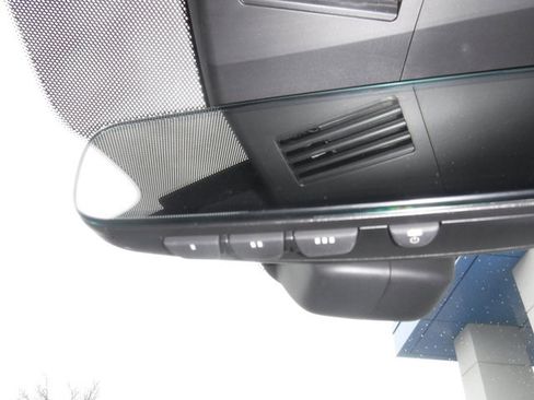 Used 2023 MAZDA MAZDA3 s image 29