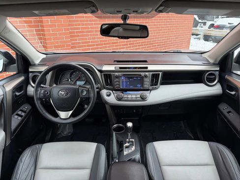 Used 2013 Toyota RAV4 Limited image 9