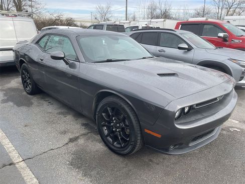 Used 2017 Dodge Challenger GT w/ Driver Convenience Group image 12