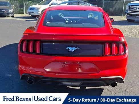 Certified 2018 Ford Mustang Coupe image 11