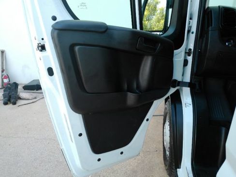 Used 2023 RAM ProMaster 2500 FWD image 18