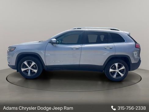 Used 2019 Jeep Cherokee Limited AWD/4WD image 4