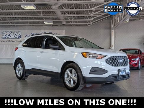 Used 2024 Ford Edge SE image 2