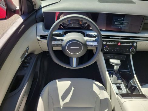 Used 2026 Hyundai Tucson SEL image 15