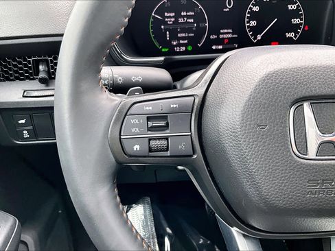 Certified 2025 Honda CR-V Sport-L image 24