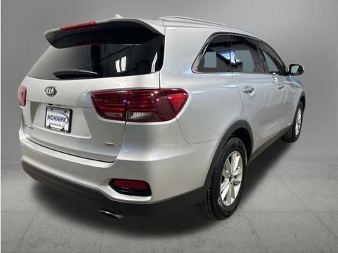 Used 2019 Kia Sorento LX w/ Option Group 020 image 5
