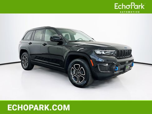 Used 2022 Jeep Grand Cherokee Trailhawk w/ Luxury Tech Group III image 1