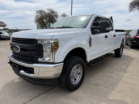 Used 2019 Ford F250 XL w/ Power Equipment Group image 3