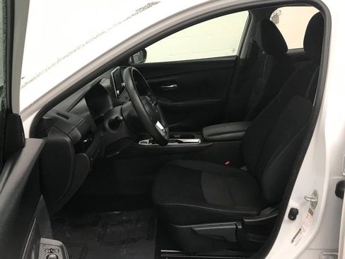 Used 2023 Nissan Sentra SV image 12