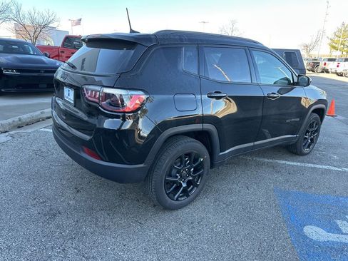 New 2026 Jeep Compass Latitude image 29