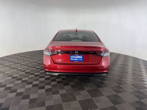 Used 2023 Honda Accord EX image 9