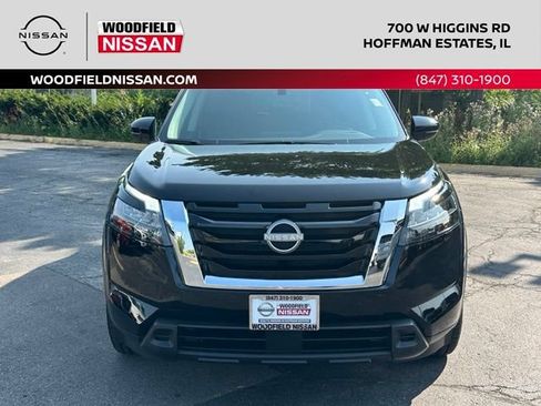Certified 2025 Nissan Pathfinder SV AWD/4WD image 2