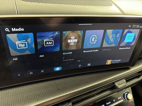 Used 2025 Hyundai Santa Fe Calligraphy FWD image 36