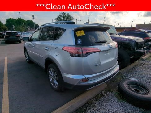Used 2016 Toyota RAV4 Limited AWD/4WD image 4