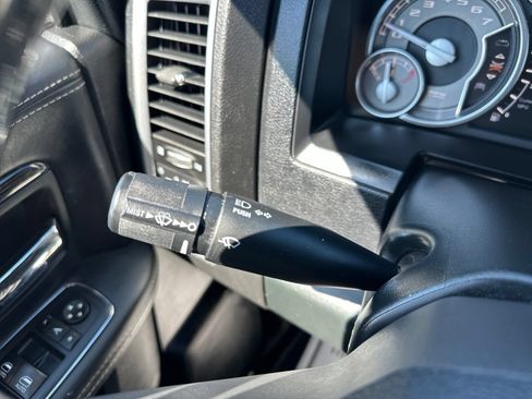 Used 2017 RAM 1500 Limited AWD/4WD image 57