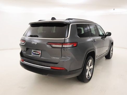 Used 2022 Jeep Grand Cherokee L Limited image 3