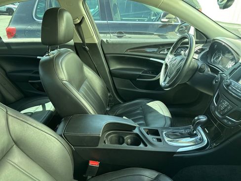 Used 2016 Buick Regal Premium image 8