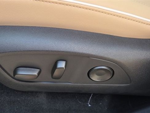 New 2026 Buick Enclave Preferred w/ LPO, Floor Liner Package image 24