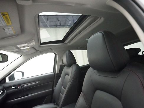 Used 2023 MAZDA CX-5 Carbon Edition image 32