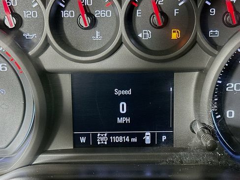 Used 2021 Chevrolet Silverado 1500 Custom AWD/4WD image 17